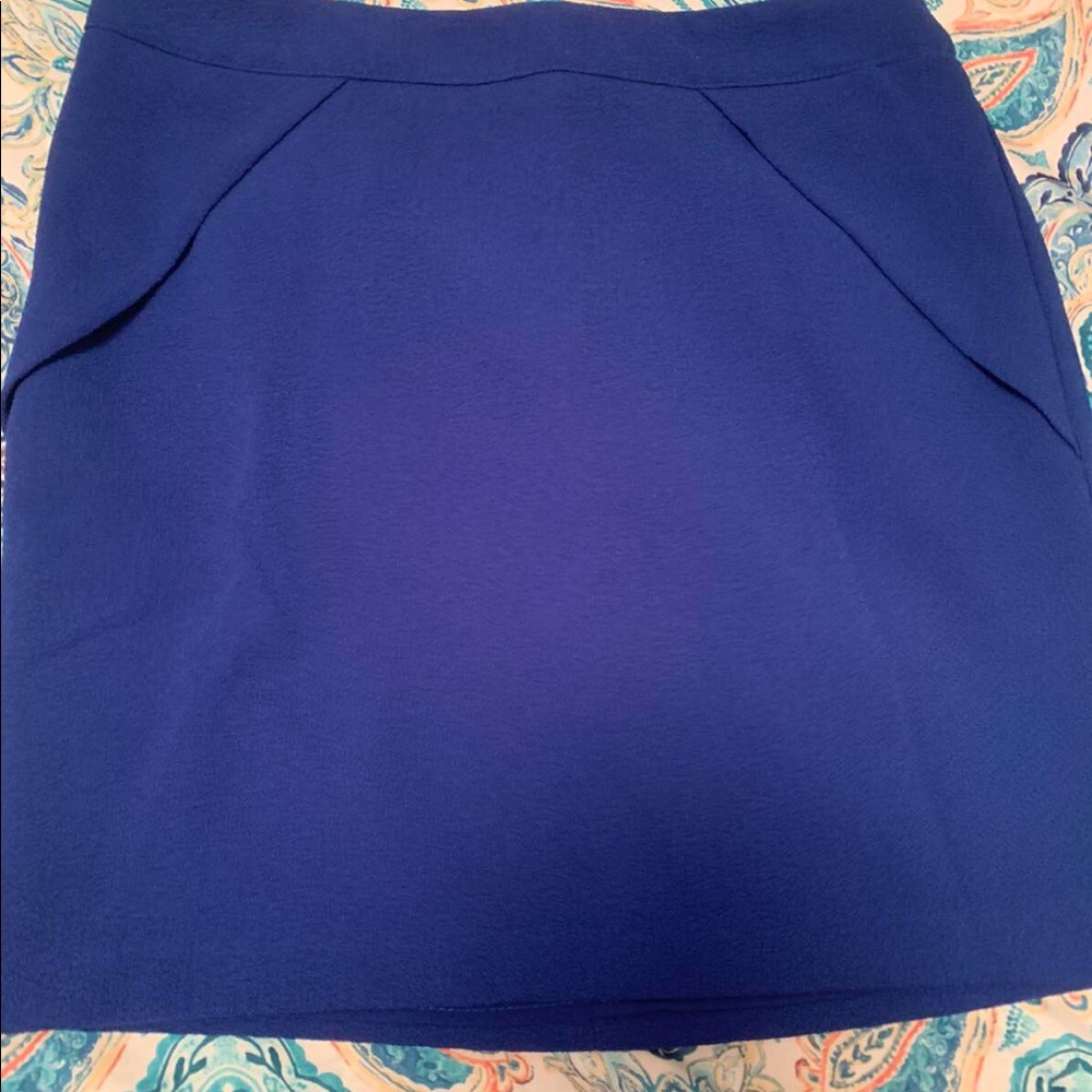 Forever21 skirt size small.